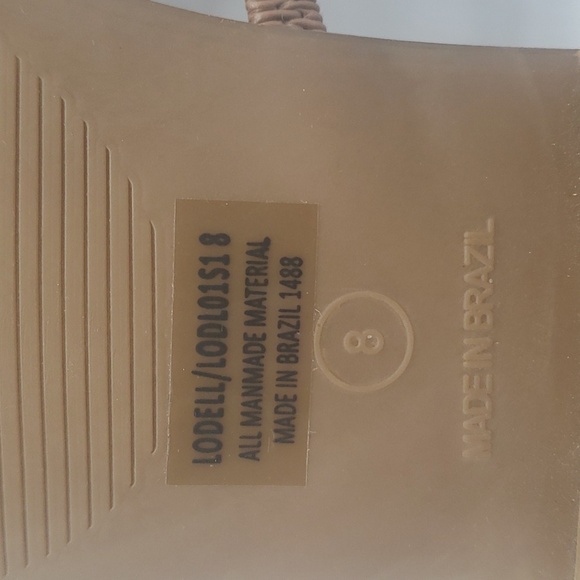 300- Steve Madden Slip-On 3 Studded Sandals Size 8 NWT - Picture 6 of 7